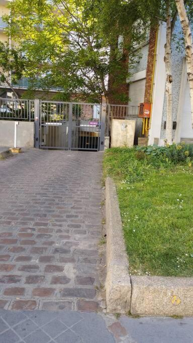 Joli Appart A 10 Minutes De Paris En Metro - Parking Offert Saint-Ouen  Buitenkant foto